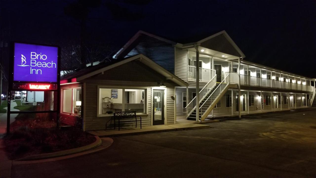 Brio Beach Inn Traverse Stadt Exterior foto